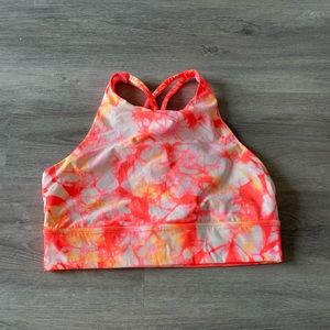 Lululemon sports bra
